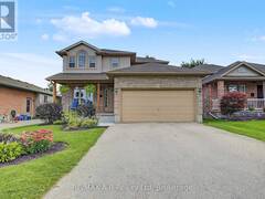 15 COOK CRESCENT St. Thomas Ontario, N5R 6J3