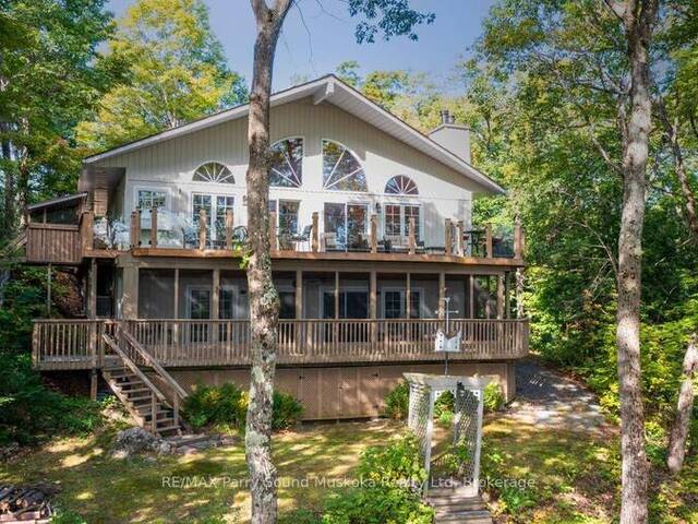 326 BLUE LAKE ROAD Seguin Ontario, P2A 0B2 - 3 Bedrooms Waterfront Home For sale