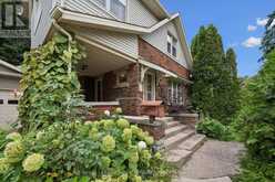 371 GOWRIE STREET N | Fergus Ontario | Slide Image Two