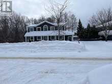 110 LIISA'S LANE | The Blue Mountains Ontario | Slide Image Two