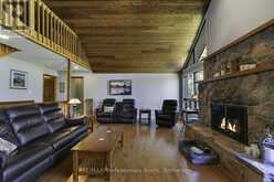 1010 SHAMBA TRAIL | Haliburton Ontario | Slide Image Eighteen