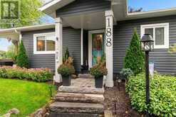 188 PEBBLE BEACH PARKWAY | Grand Bend Ontario | Slide Image Four