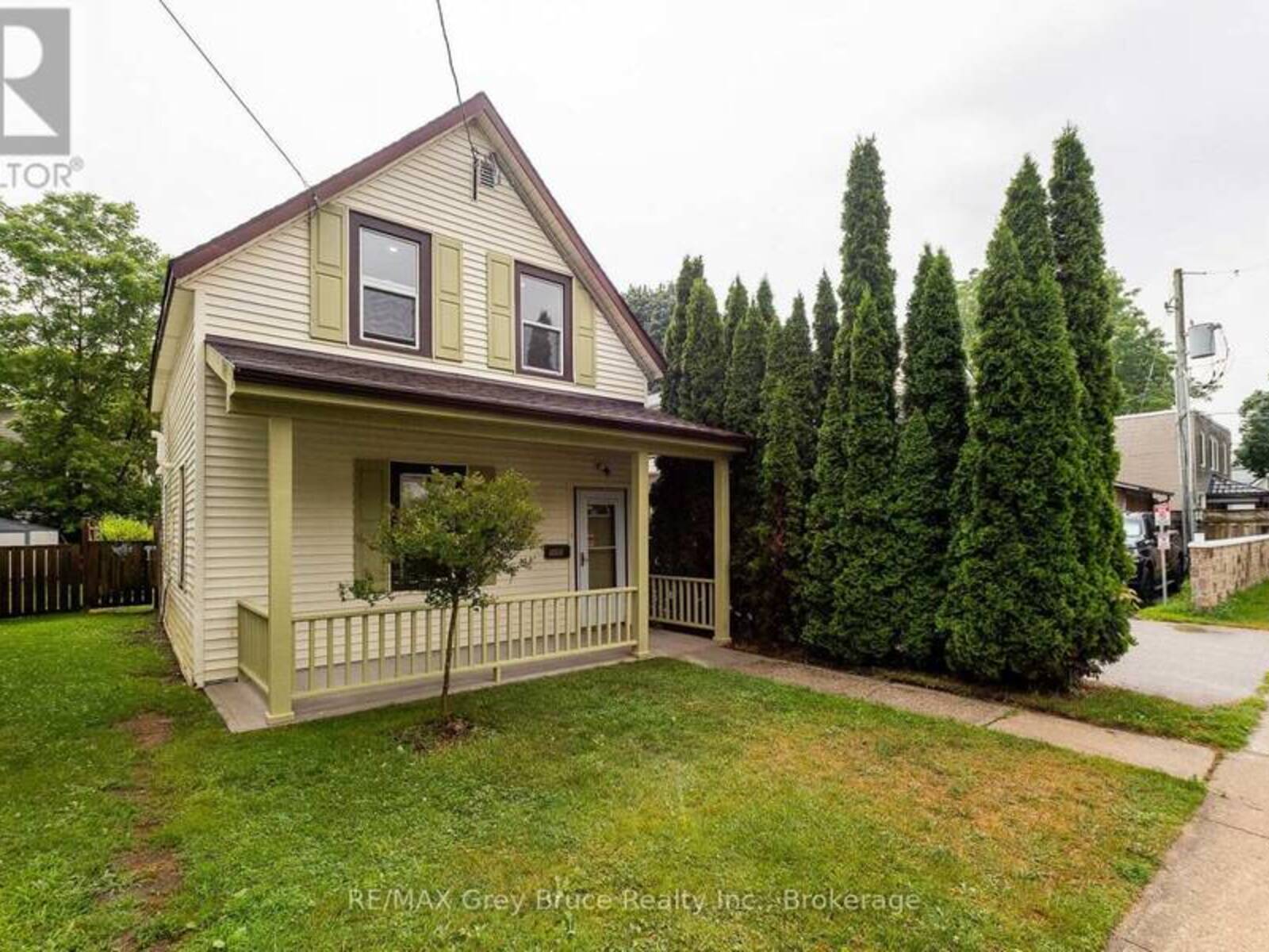 1131 3RD AVENUE W, Owen Sound, Ontario N4K 4P9