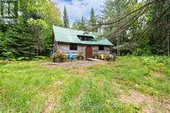 141 MIDDLE ROAD | Magnetawan Ontario | Slide Image Two