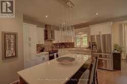 3 HOMESTEAD LANE | Huntsville Ontario | Slide Image Four