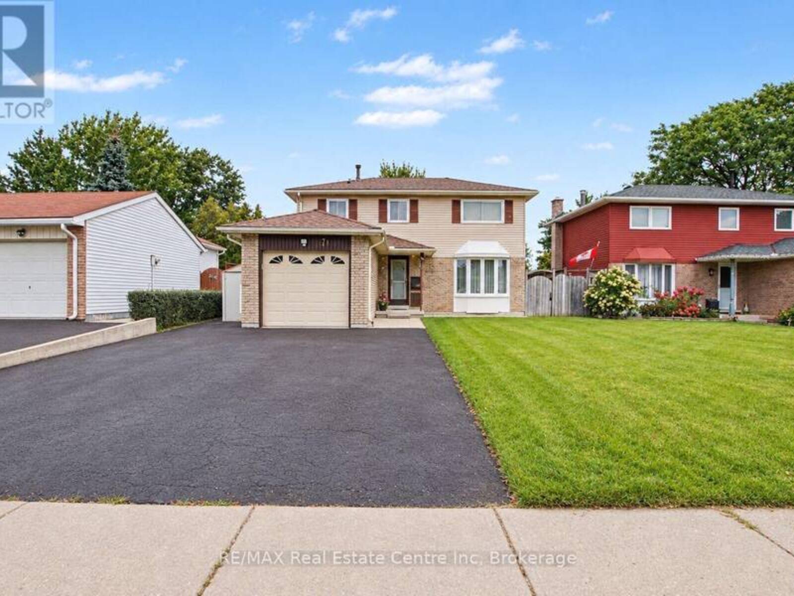 78 ROLLING MEADOWS DRIVE, Kitchener, Ontario N2N 1T6