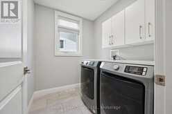 46 WASHINGTON STREET | Paris Ontario | Slide Image Seventeen