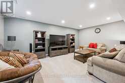64 COULING CRESCENT | Guelph Ontario | Slide Image Thirty-one