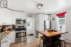 251 JAMES STREET W | Gravenhurst Ontario | Slide Image Eight