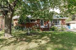 14 BURRITT STREET | Stratford Ontario | Slide Image Thirty-two