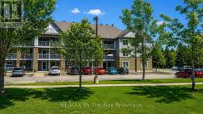 208 - 40 MULLIGAN LANE | Wasaga Beach Ontario | Slide Image Thirty-three