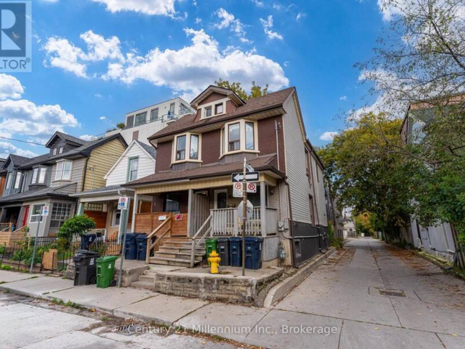 69 LAING STREET, Toronto, Ontario M4L 2N4
