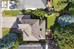 27 OAKRIDGE CRESCENT | Guelph Ontario | Slide Image Fifty