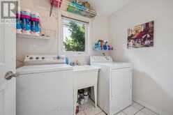 27 OAKRIDGE CRESCENT | Guelph Ontario | Slide Image Nine