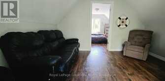 64 YEARLEY ROAD | McMurrich/Monteith Ontario | Slide Image Thirty-two