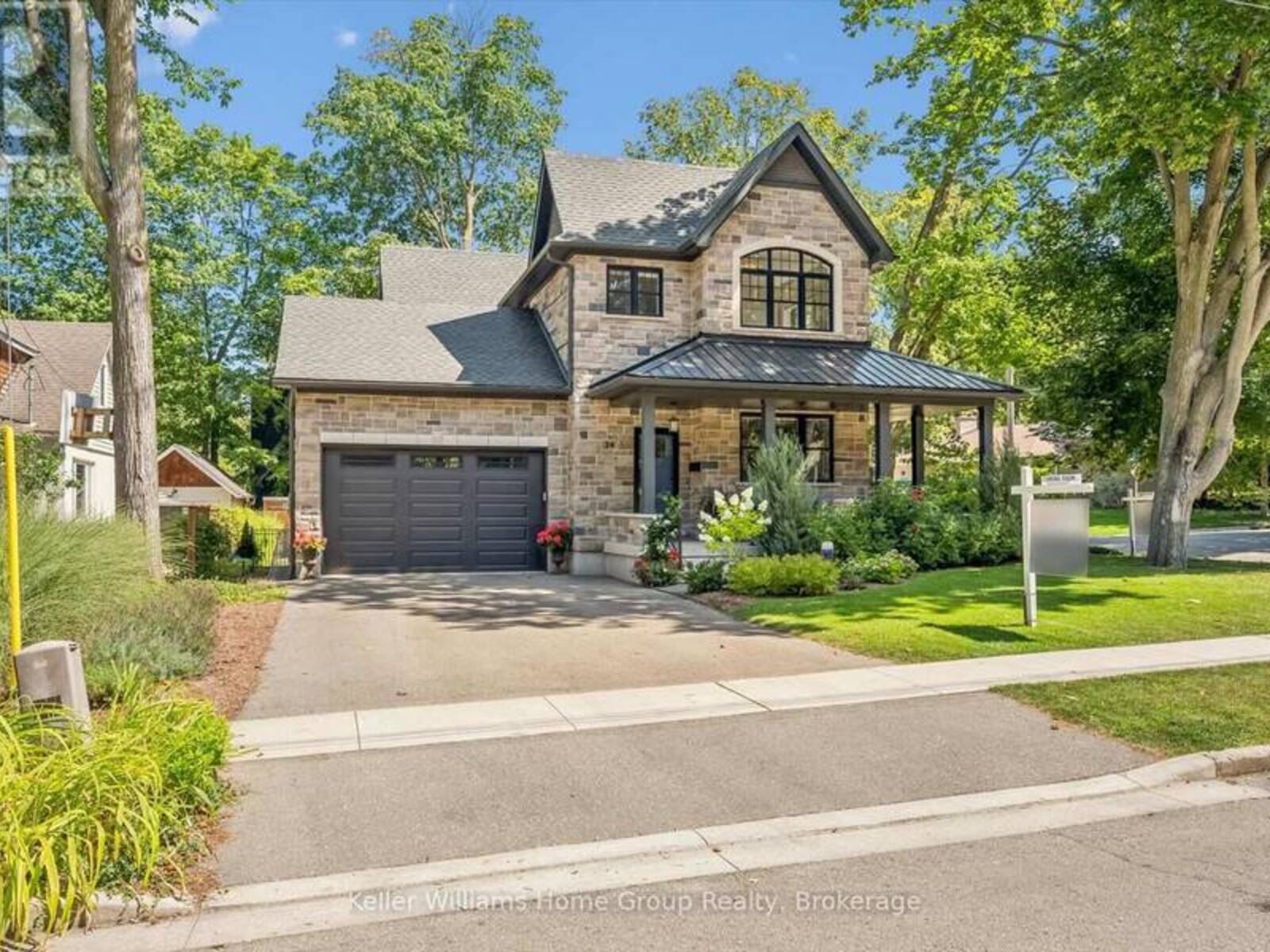 24 FOREST HILL DRIVE, Guelph, Ontario N1E 7C5