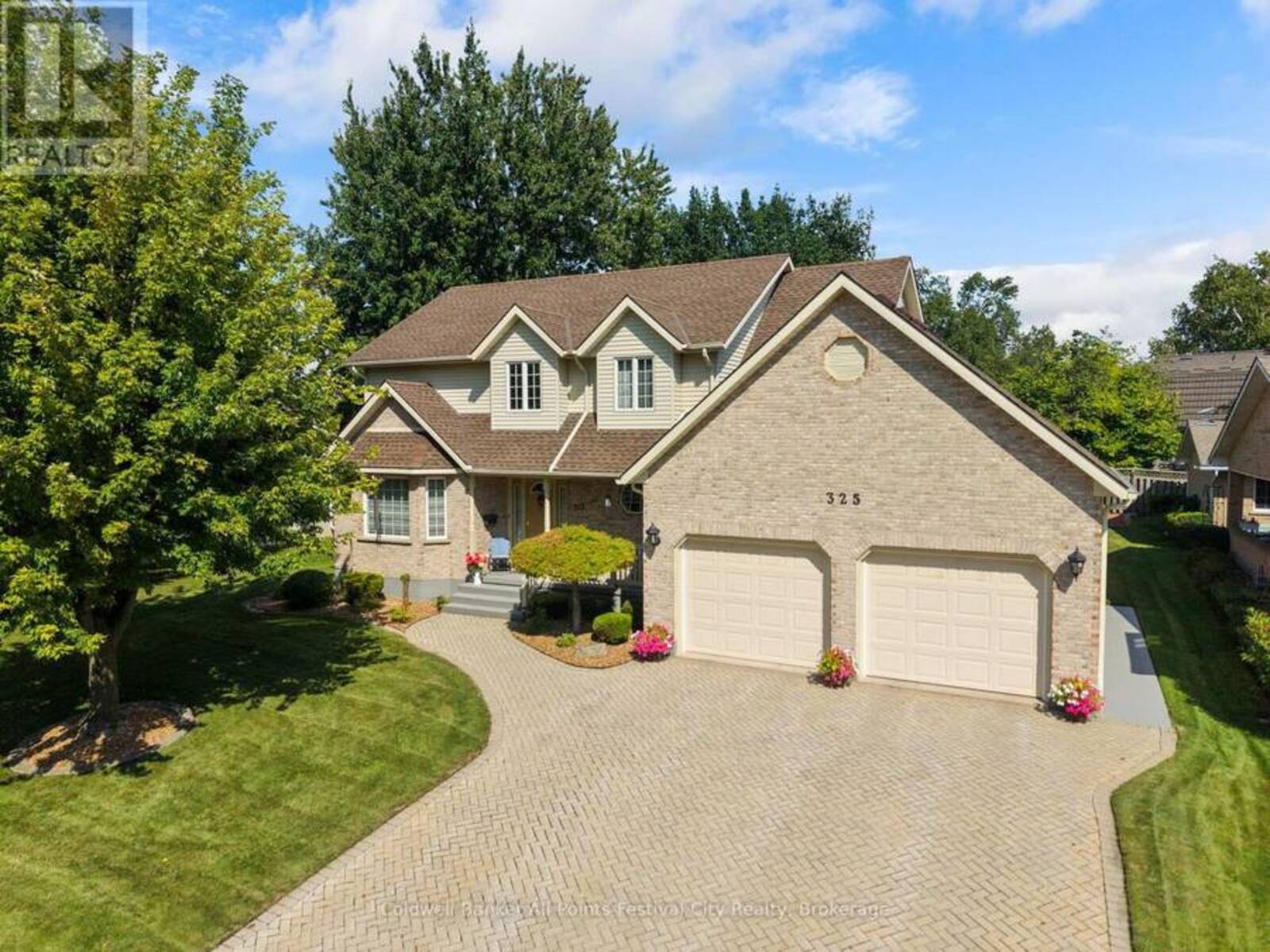 325 YOUNG STREET, Goderich, Ontario N7A 4K6