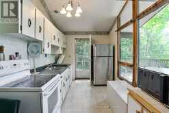 1338 BROWNING ISLAND | Bracebridge Ontario | Slide Image Nine