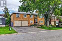 25 LANKIN BOULEVARD | Orillia Ontario | Slide Image Three