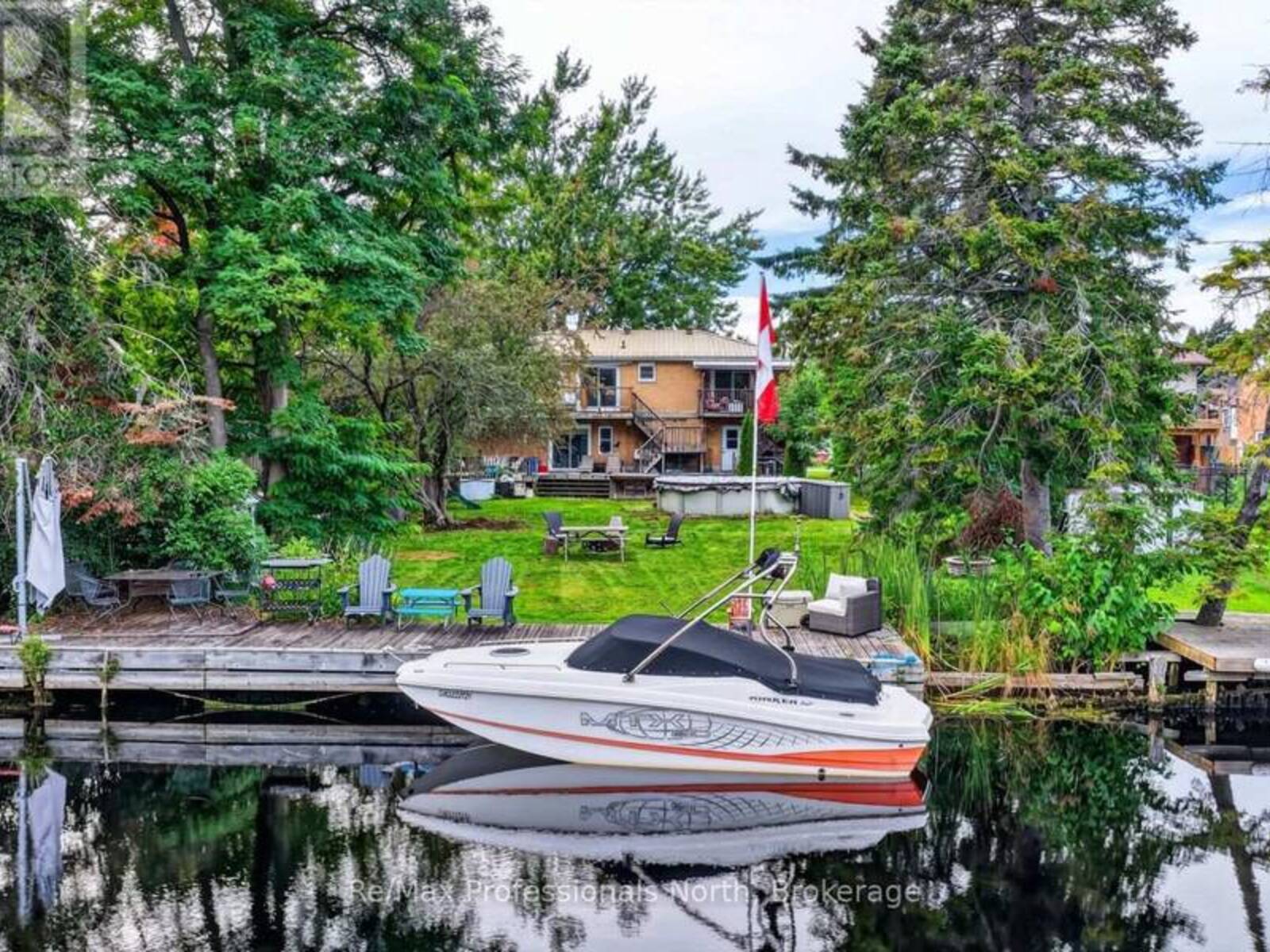 25 LANKIN BOULEVARD, Orillia, Ontario L3V 6T1