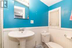 91 BEACH ROAD | Huntsville Ontario | Slide Image Nineteen