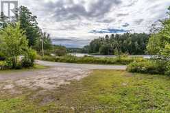 91 BEACH ROAD | Huntsville Ontario | Slide Image Four