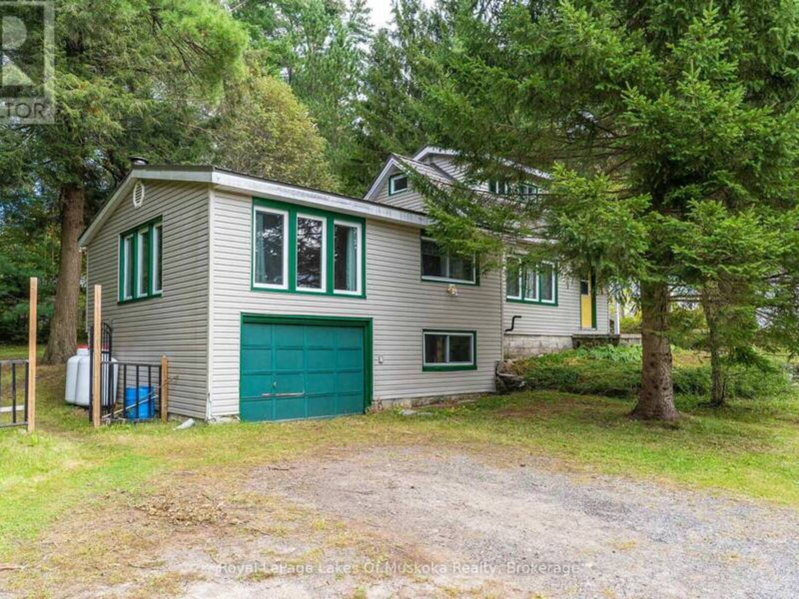 91 BEACH ROAD, Huntsville, Ontario P0B 1M0