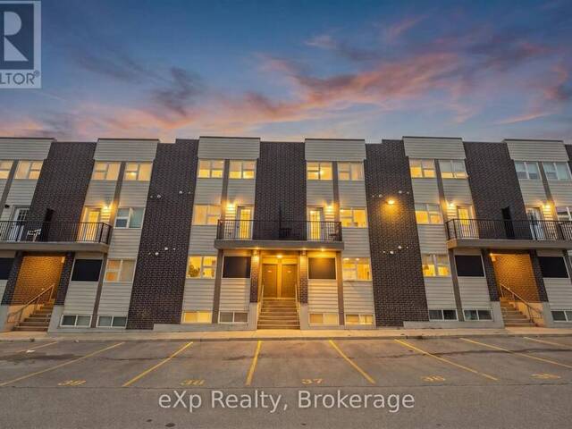 119 - 338 ALBERT STREET Waterloo Ontario, N2L 3T8 - 3 Bedrooms Condo For Sale