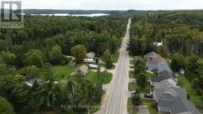 711 MUSKOKA 3 ROAD N | Huntsville Ontario | Slide Image Thirty-eight