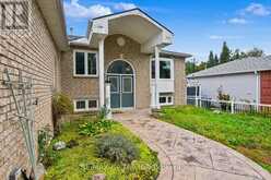 34 CARIBOU TRAIL | Wasaga Beach Ontario | Slide Image Two