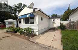 20 - 1680 9TH AVENUE E | Owen Sound Ontario | Slide Image Four