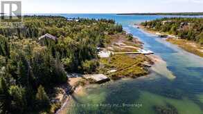 150 WALTER CHARMAN DRIVE | Northern Bruce Peninsula Ontario | Slide Image Four