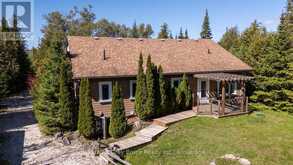 150 WALTER CHARMAN DRIVE | Northern Bruce Peninsula Ontario | Slide Image Five
