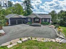 4318 GLAMORGAN ROAD | Haliburton Ontario | Slide Image Four