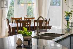 46 PAULSTOWN CRESCENT | Guelph Ontario | Slide Image Thirteen