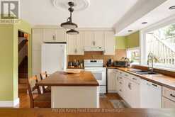 37 WOODLAND DRIVE | Bracebridge Ontario | Slide Image Nineteen