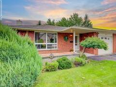 362 BIRMINGHAM STREET E Mount Forest Ontario, N0G 2L2