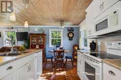 2 ROBINS NEST LANE | McKellar Ontario | Slide Image Nine