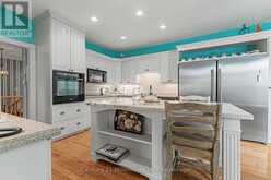206 BEACON LANE | Southampton Ontario | Slide Image Fourteen