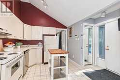 442 OXBOW CRESCENT | Collingwood Ontario | Slide Image Nine
