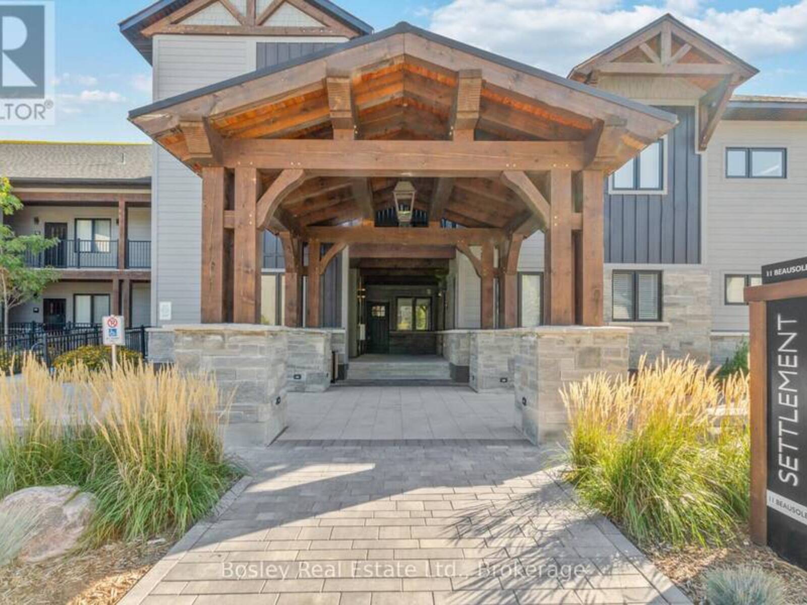 104 - 11 BEAUSOLEIL LANE, The Blue Mountains, Ontario L9Y 0H2