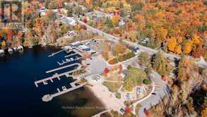 14-16 KNOWLES CRESCENT | Rosseau Ontario | Slide Image Forty-one