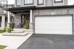 40 ROBERTSON DR DRIVE | Stratford Ontario | Slide Image Two