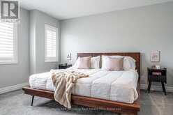 40 ROBERTSON DR DRIVE | Stratford Ontario | Slide Image Thirty-three