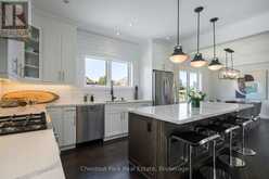 154 BROOKER BOULEVARD | The Blue Mountains Ontario | Slide Image Eleven