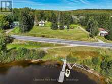 2442 520 HIGHWAY | Burk's Falls Ontario | Slide Image Eleven