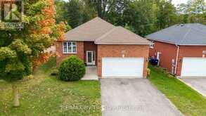 13 TONA TRAIL | Wasaga Beach Ontario | Slide Image Thirty-four