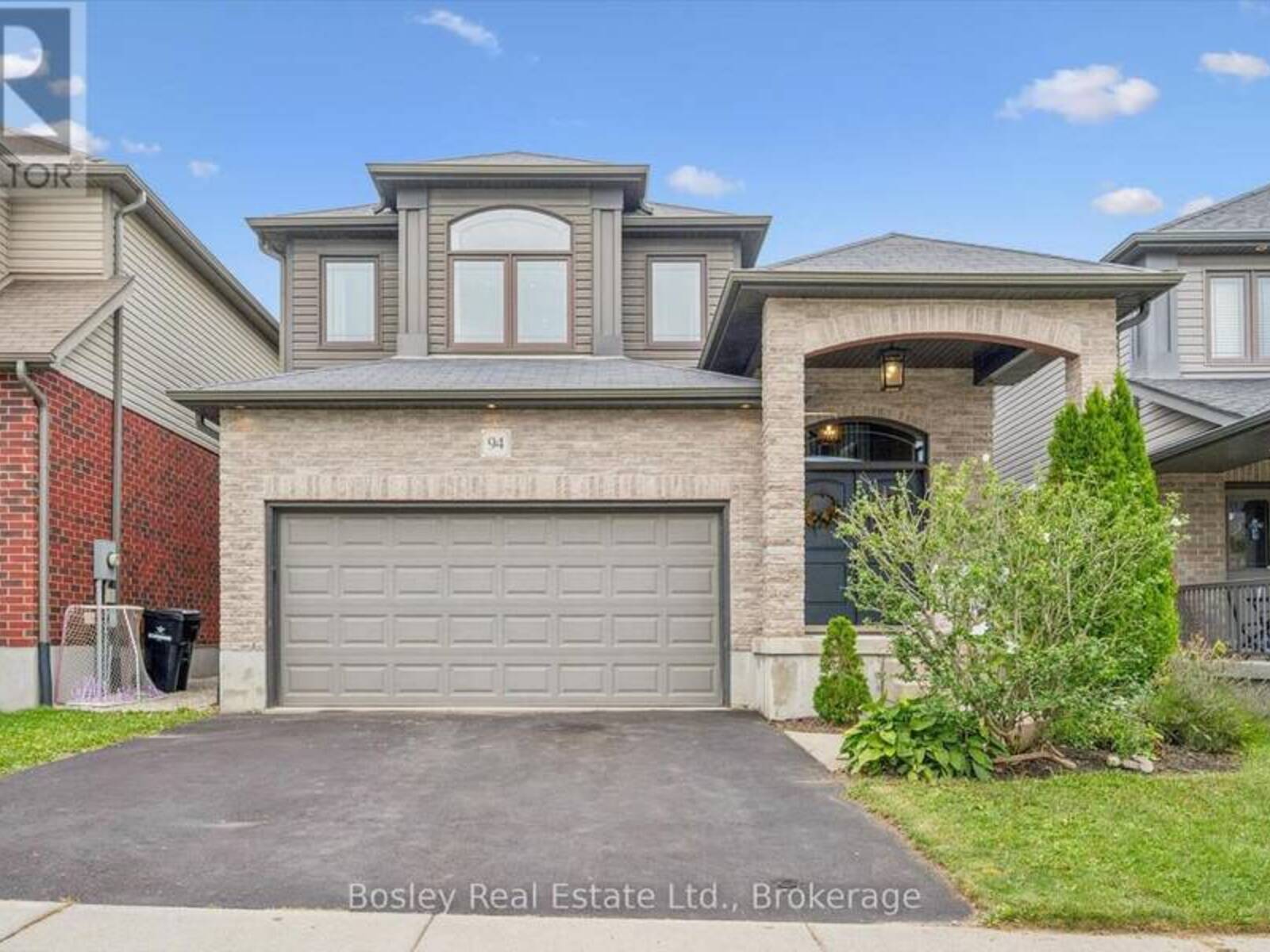 94 MAPLECREST DRIVE, Woolwich, Ontario N0B 1M0