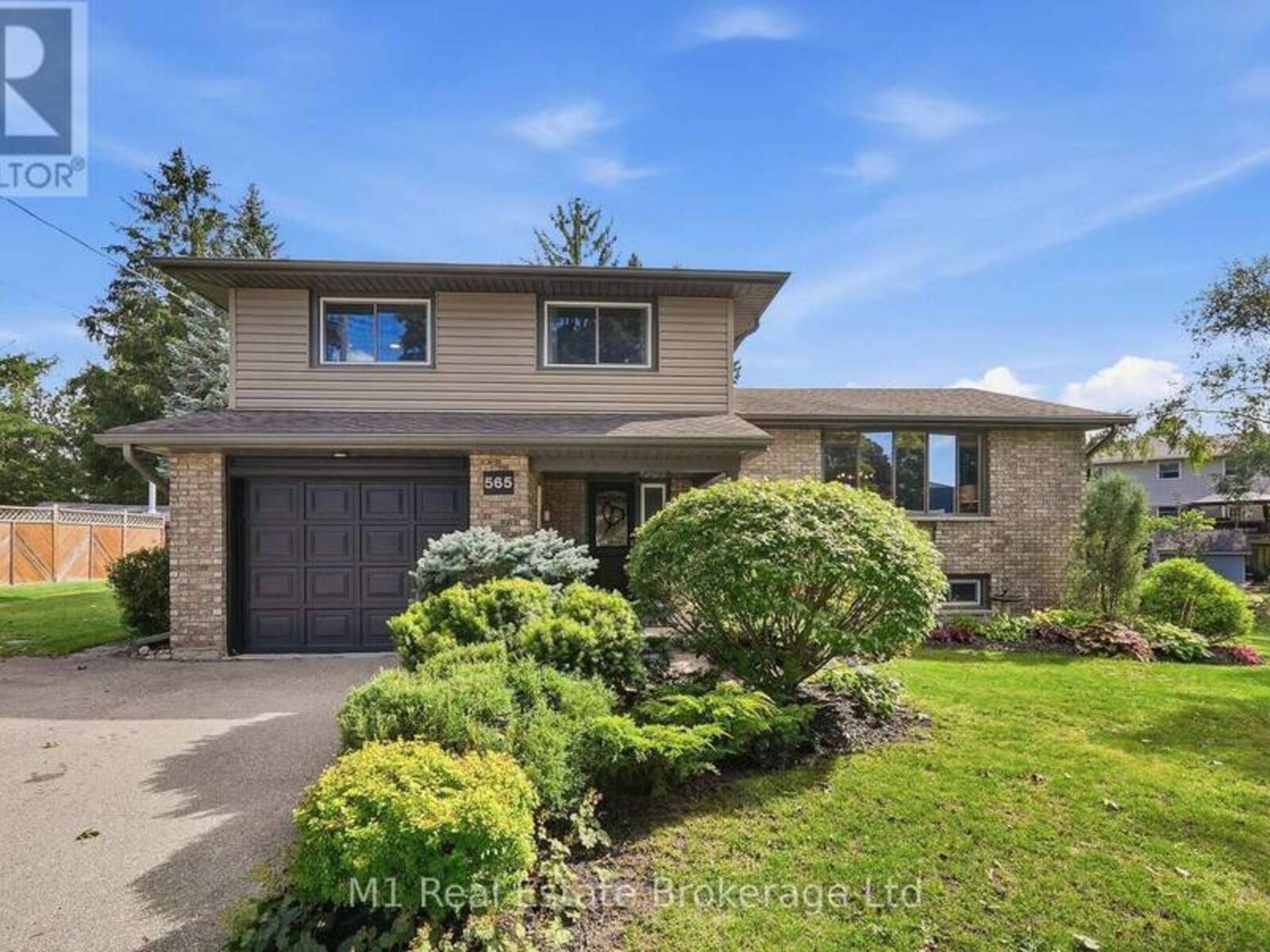 565 ELGIN STREET, Fergus, Ontario N1M 2C1