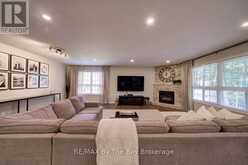 17 DOWNER CRESCENT | Wasaga Beach Ontario | Slide Image Four